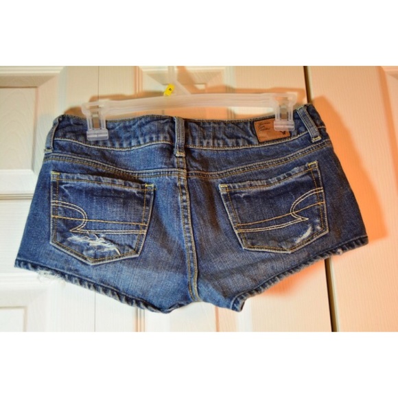 Dark wash American eagle denim short shorts - Picture 2 of 4